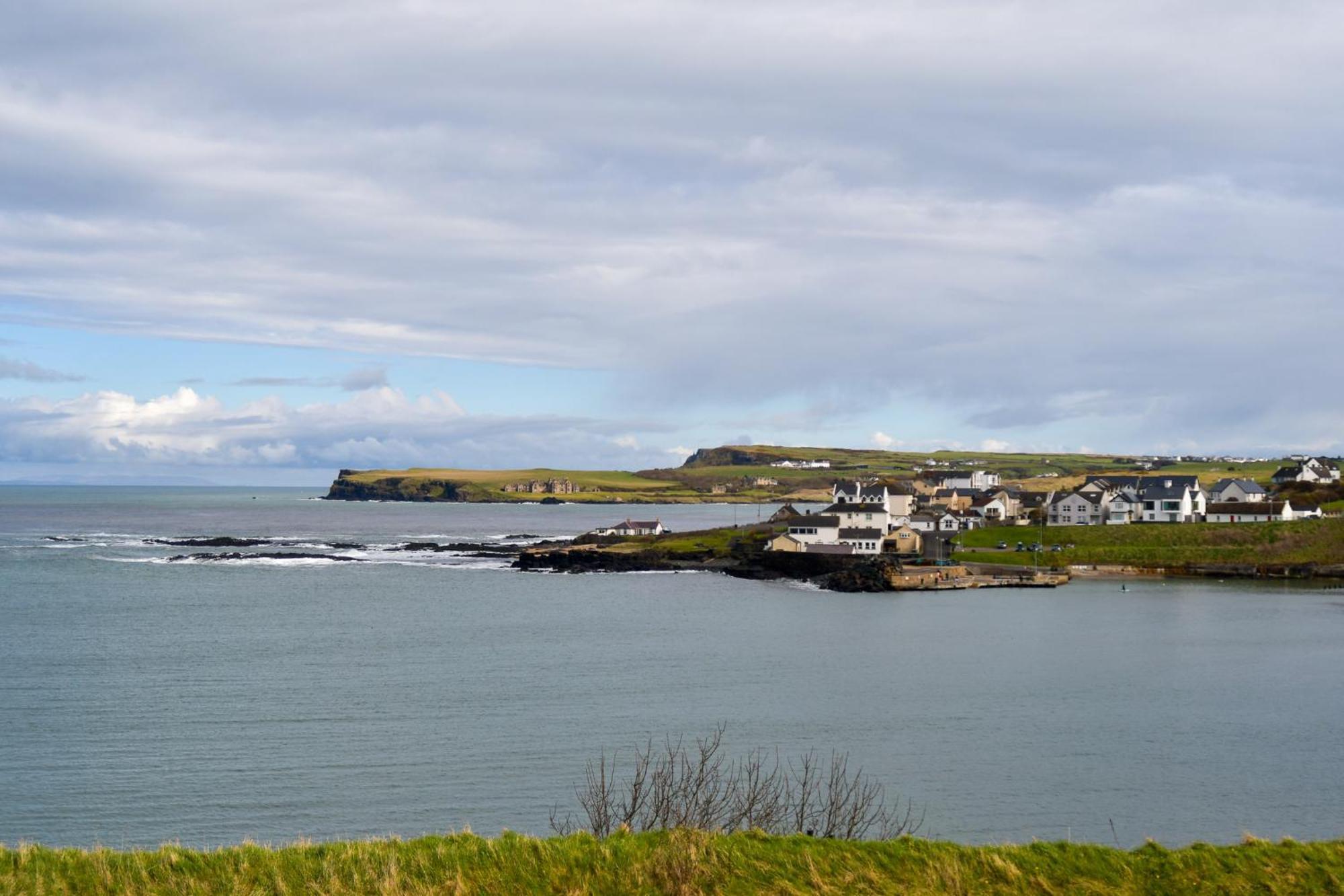 Shoreline Portballintrae North Coast Views Near Giants Causeway & Royal Portrush المظهر الخارجي الصورة