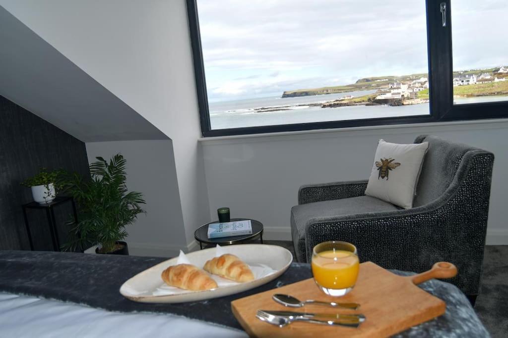 Shoreline Portballintrae North Coast Views Near Giants Causeway & Royal Portrush المظهر الخارجي الصورة